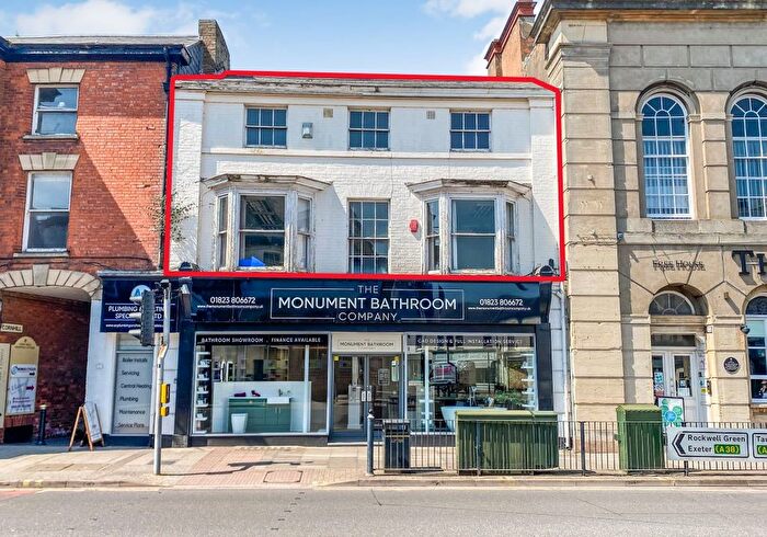 Studio For Sale In A Fore Street, Wellington, Somerset, TA21