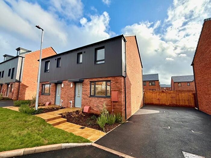 3 Bedroom Semi Detached House To Rent In Laurie Close, Yate, Bristol, BS37