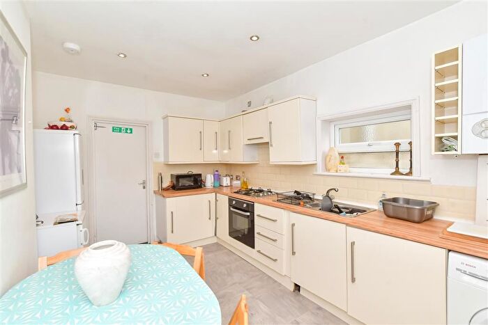 3 Bedroom Terraced House For Sale In Pretoria Road, Southsea, Hampshire, PO4