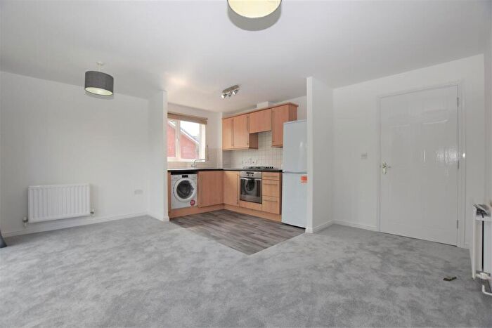 2 Bedroom Flat To Rent In Capital Point, RG1