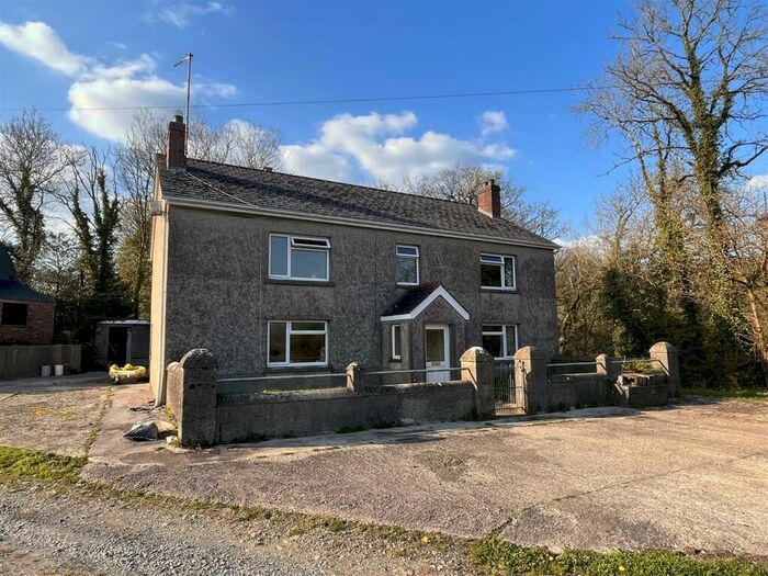 4 Bedroom Smallholding For Sale In Cwmfelin Mynach, Whitland, SA34