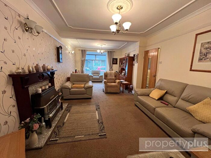 3 Bedroom Terraced House For Sale In Sherwood Street, Tonypandy, Rhondda Cynon Taff, CF40