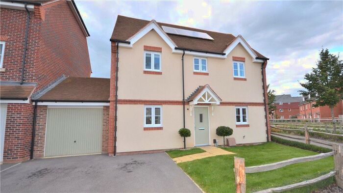 4 Bedroom Detached House To Rent In Swift Fields, Jennett's Park, RG12