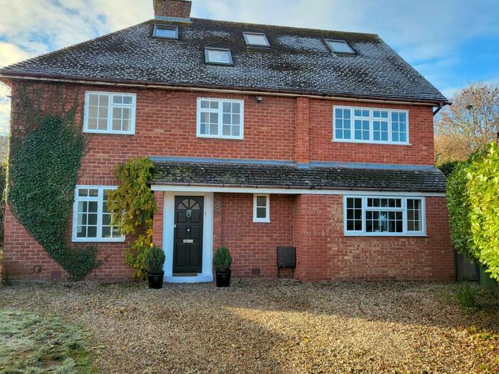 6 Bedroom Detached House To Rent In Hereford, Null, HR2