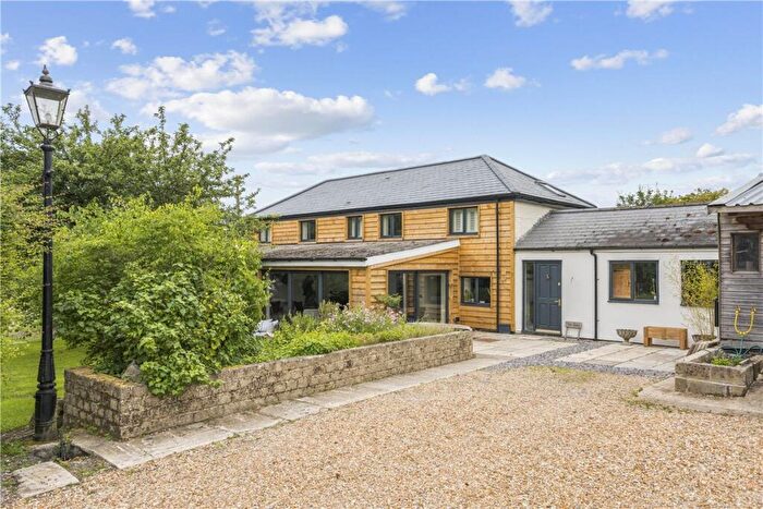 4 Bedroom Detached House For Sale In West Kennett, Marlborough, Wiltshire, SN8