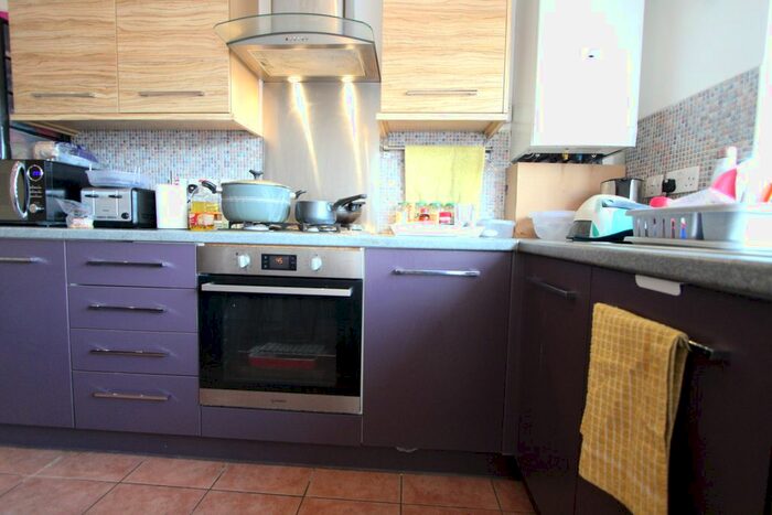 4 Bedroom Terraced House To Rent In Sherwood Avenue, Streatham, SW16