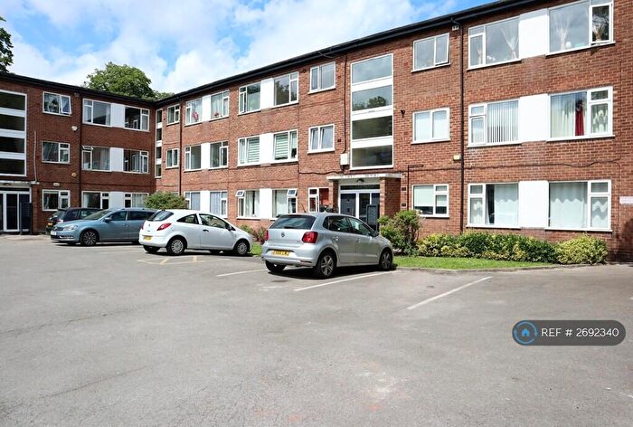 2 Bedroom Flat To Rent In Fairfield Court, Manchester, M14
