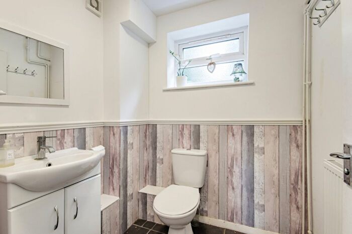 3 Bedroom End Of Terrace House For Sale In Highview, Vigo, Gravesend, Kent, DA13
