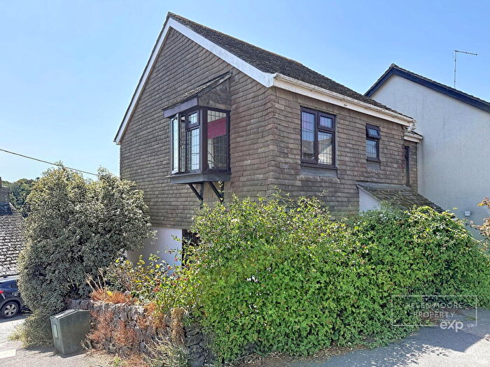 3 Bedroom Cottage For Sale In Crossroads Cottage, Church Close, Yealmpton, Devon, PL8