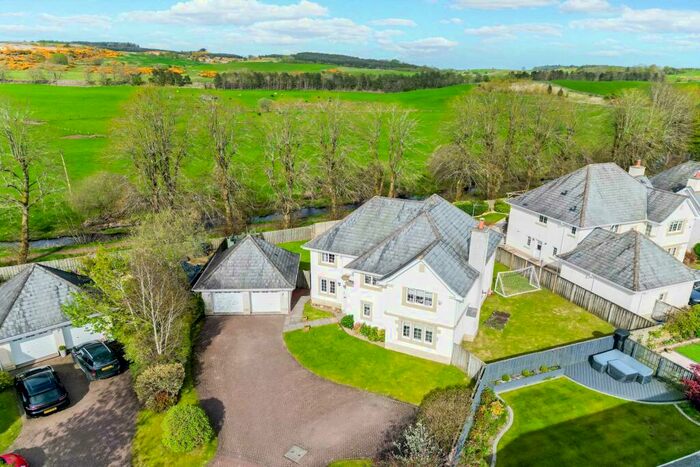 4 Bedroom Detached House To Rent In School Wynd, Quarriers Village, PA11