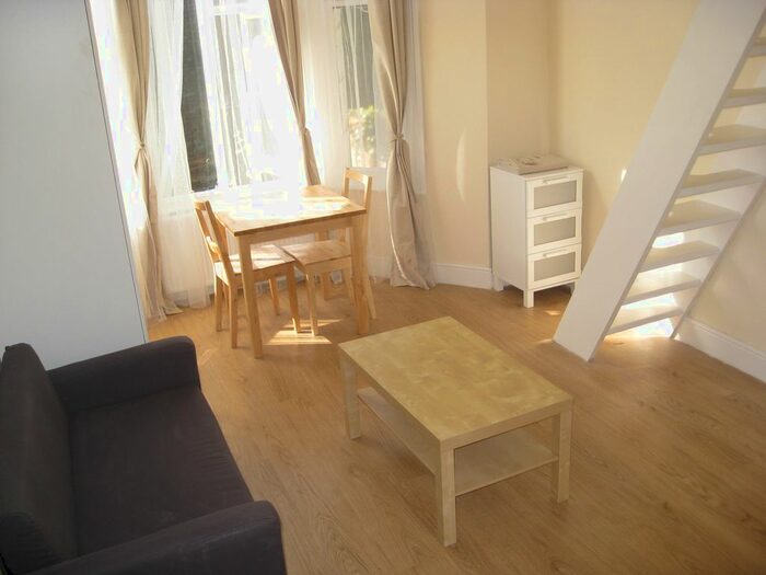 Studio To Rent In Sinclair Road, London W14