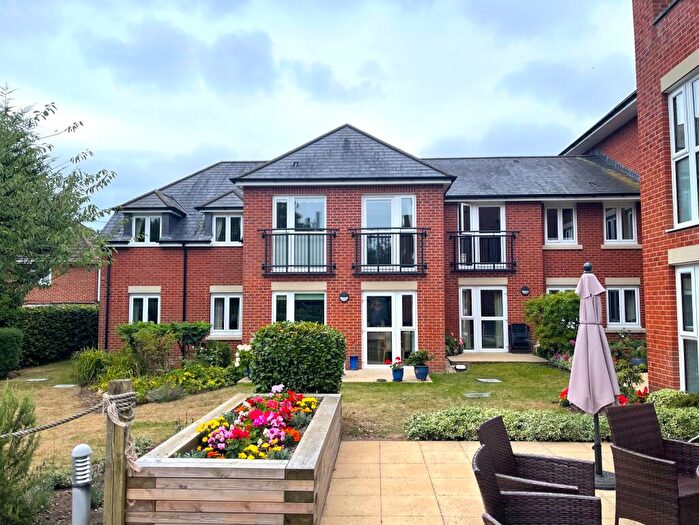 2 Bedroom Retirement Property For Sale In Haven Court, Southampton Road, Hythe, SO45