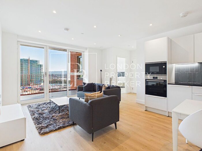 2 Bedroom Flat To Rent In Gilham House, Lombard Square, SE28