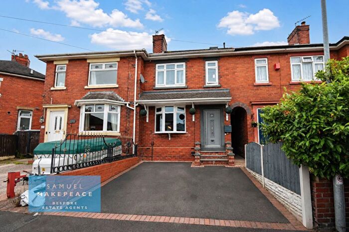 3 Bedroom Town House For Sale In Barber Road, Chell, Stoke On Trent, ST6