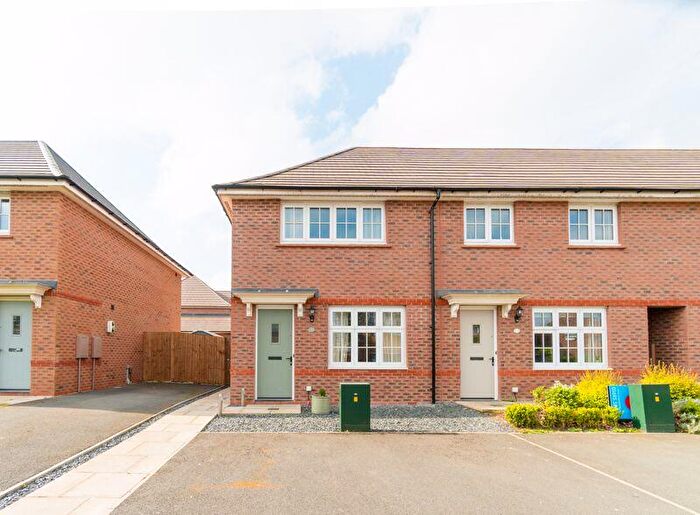 2 Bedroom Terraced House To Rent In Higgins Lane, Burscough, L40