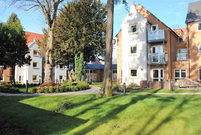 2 Bedroom Apartment For Sale In Welford Road, Kingsthorpe, NN2