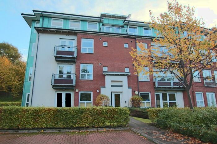 2 Bedroom Flat To Rent In Strathblane Gardens, Anniesland, G13