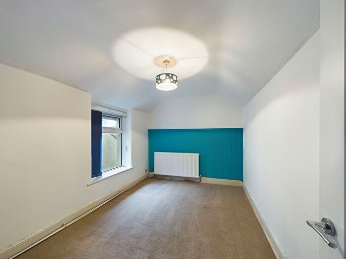 3 Bedroom Terraced House For Sale In Dewsland Street, Milford Haven, SA73