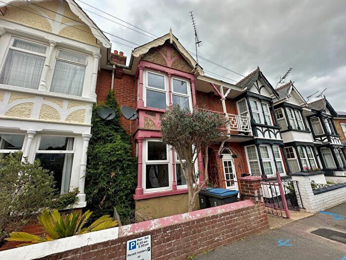 3 Bedroom Terraced House For Sale In Middle Deal Road, Deal, Kent, CT14