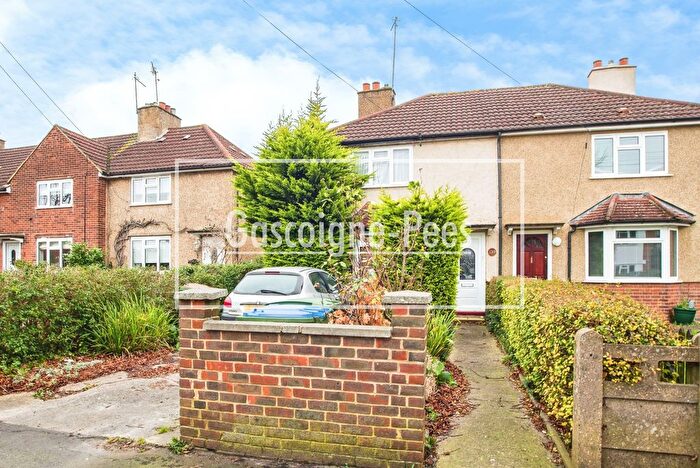 2 Bedroom Semi Detached House To Rent In Coverts Road, Esher, KT10