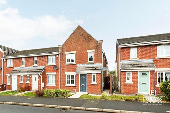 4 Bedroom End Of Terrace House To Rent In Sunningdale Drive, Buckshaw Village, PR7