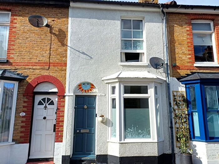 3 Bedroom Terraced House To Rent In Argyle Road, Whitstable, Kent, CT5