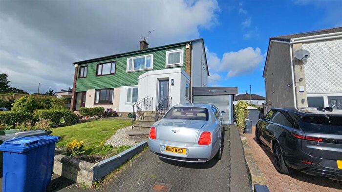 3 Bedroom Semi-Detached House For Sale In Dunvegan Avenue, Elderslie, Johnstone, PA5