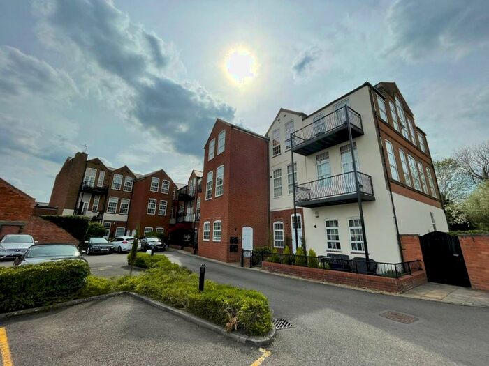 2 Bedroom Apartment To Rent In Kensington Place, Wellingborough Road, Olney, MK46