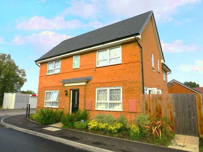 3 Bedroom Semi-Detached House To Rent In Shackleton Road, Watton, IP25