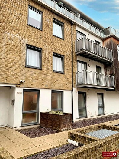 1 Bedroom Apartment To Rent In Elder Court, Mead Lane, SG13