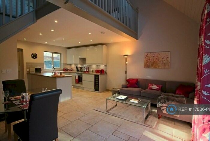 1 Bedroom Terraced House To Rent In Frith Farm House, Faversham, ME13