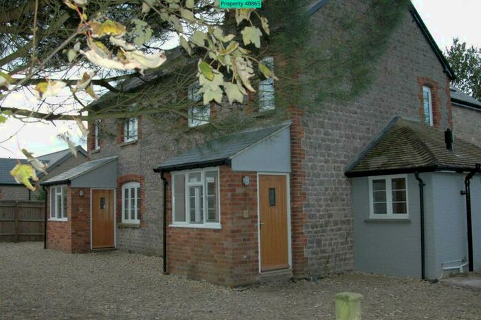 3 Bedroom Semi-Detached House To Rent In Eaton, Abingdon, OX13