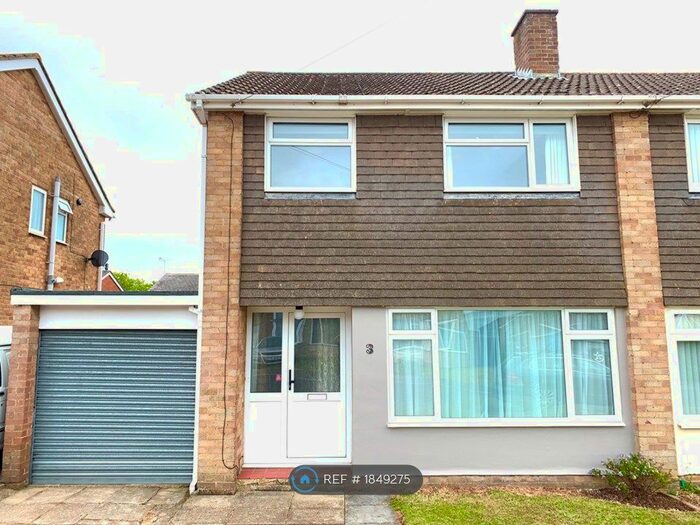 3 Bedroom Semi-Detached House To Rent In Highfield Road, Eastleigh, SO53