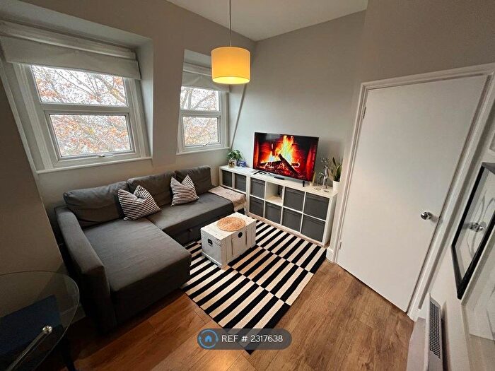 1 Bedroom Flat To Rent In London, London, W14