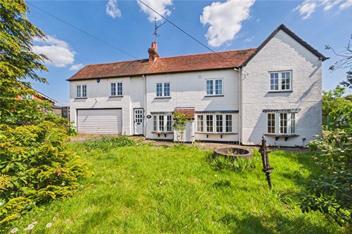 5 Bedroom Detached House For Sale In Recreation Lane, Spencers Wood, Reading, Berkshire, RG7