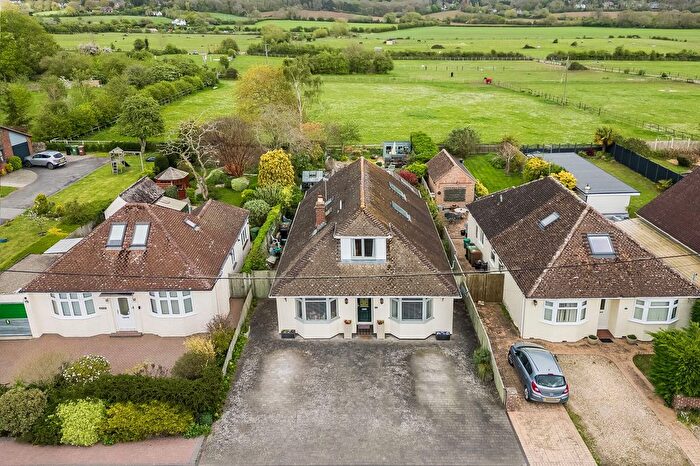 4 Bedroom Detached House For Sale In Home Close, Wootton, OX13