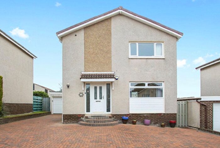 3 Bedroom Property For Sale In Howden Hall Drive, Howden Hall, Edinburgh, EH16