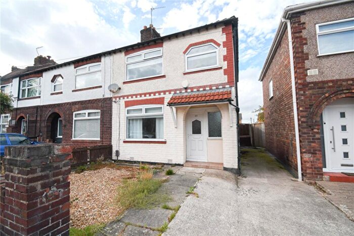 3 Bedroom Semi-Detached House For Sale In Carnsdale Road, Moreton, Wirral, CH46