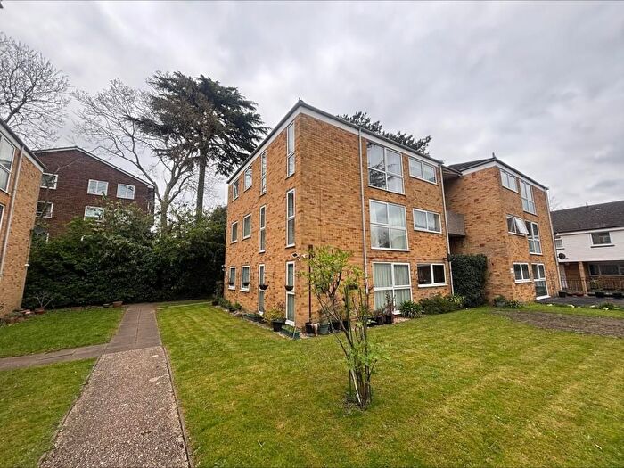 2 Bedroom Flat To Rent In Southcote Road, Reading, RG30