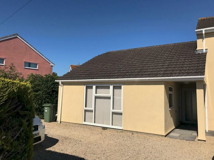 1 Bedroom End Of Terrace House To Rent In Park Road, Congresbury, BS49