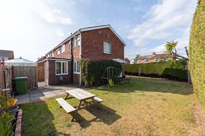 3 Bedroom Semi-Detached House For Sale In Glendale Gardens, Choppington, NE62