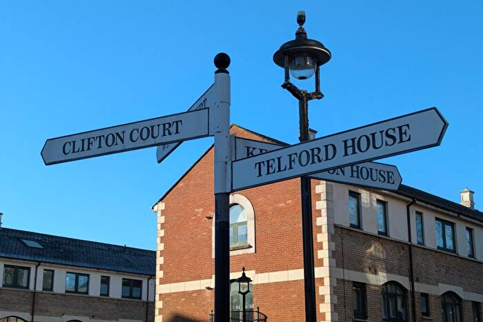 1 Bedroom Apartment For Sale In Corner Hall, Hemel Hempstead, HP3