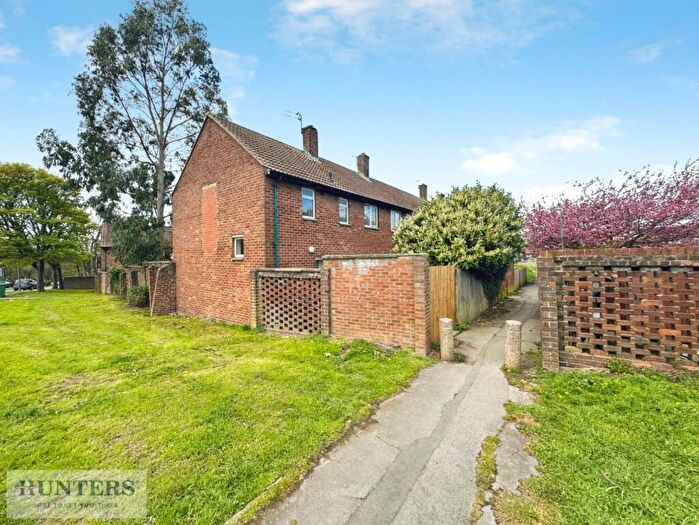 3 Bedroom End Of Terrace House To Rent In Yoden Road, Peterlee, County Durham, SR8