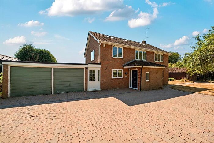 5 Bedroom Detached House For Sale In Spanish Green, Stratfield Turgis, Hook, RG27