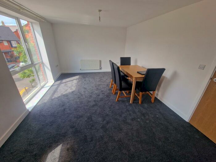 2 Bedroom Flat To Rent In Great Colmore Street, Birmingham, B15