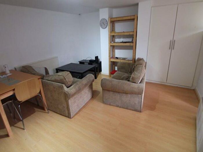 1 Bedroom House To Rent In Richmond Road, Leeds, LS6
