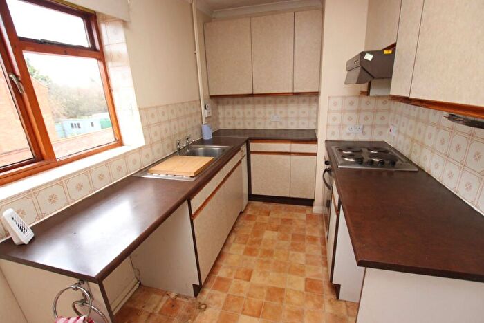 2 Bedroom Flat For Sale In Ivel Close, Langford, Biggleswade, SG18