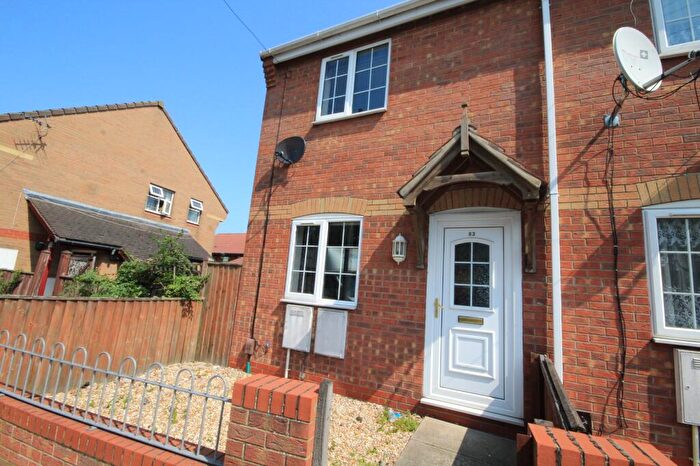 2 Bedroom End Of Terrace House For Sale In Oxford Street, Grimsby, Lincolnshire., DN32