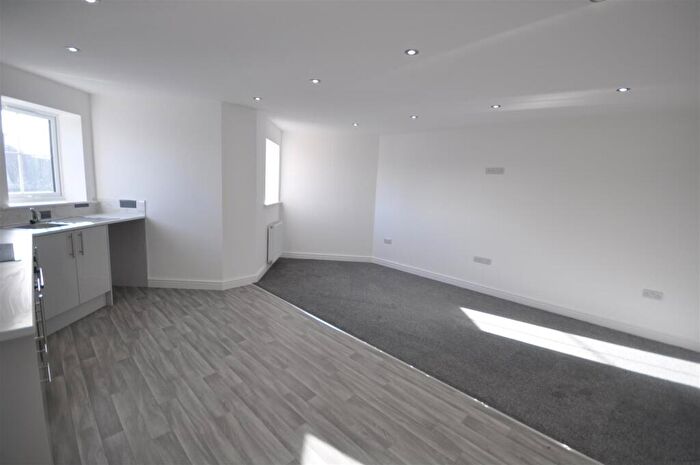 1 Bedroom Penthouse To Rent In Wembley Road, Moorends, Doncaster, DN8