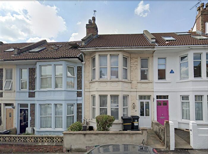 4 Bedroom Terraced House To Rent In Beverley Road, Bristol, BS7